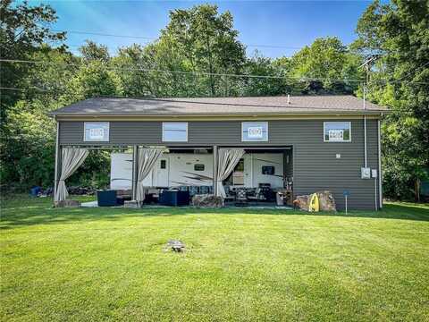 126 Dockside Ln, Brady's Bend Twp, PA 16028