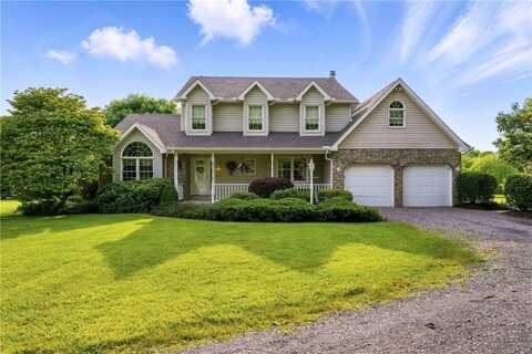 79 Mariacher Rd, Findley Twp, PA 16137