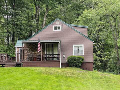 141 Minich Rd, Centertown, PA 16001