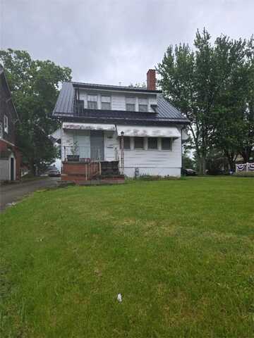 615 Morgantown Road, Union, PA 15401
