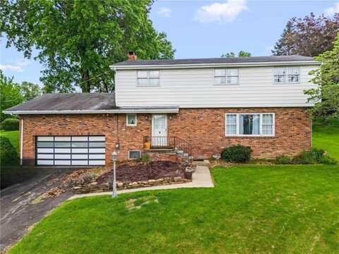 48 Green Crescent Dr, Strabane, PA 15301