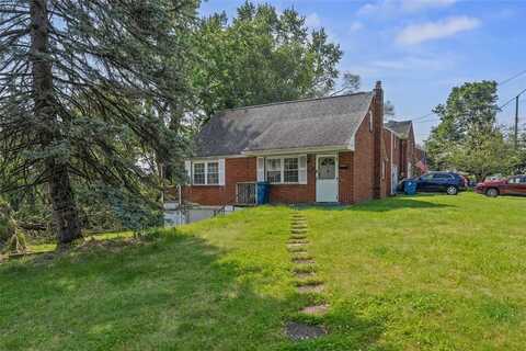 301 Pennview Drive, Penn Hills, PA 15235