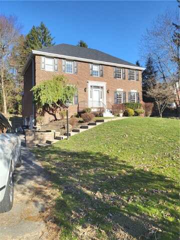1778 Mc Millan Rd, Upper Saint Clair, PA 15241