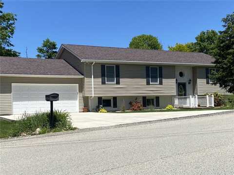 30 Wiggins Ln, Union, PA 15401