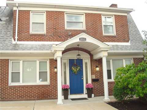 3213 Brownsville Road, Brentwood, PA 15227