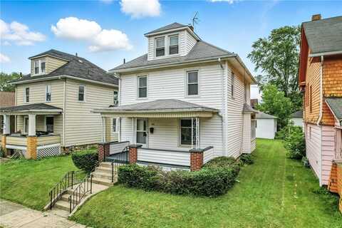 385 Spruce Ave, Sharon, PA 16146