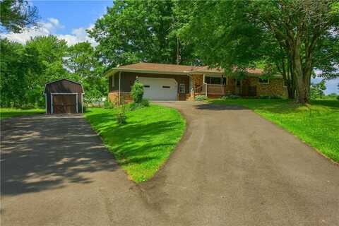 3473 Old Pulaski Rd, Pulaski, PA 16105