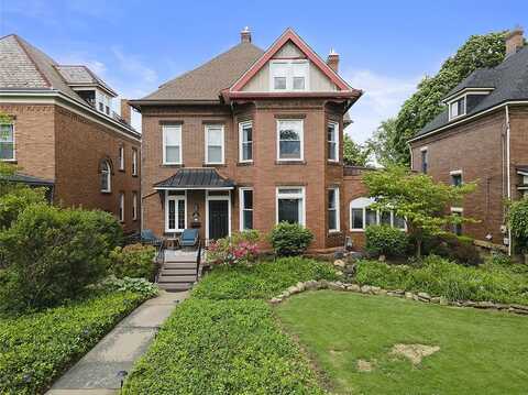 194 Beaver St, Beaver, PA 15009