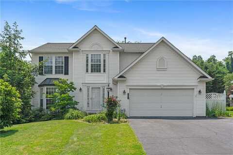 6032 Hawthorn Dr, Crescent, PA 15108