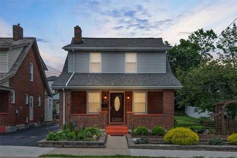 2830 Castlegate Ave, Brookline, PA 15226