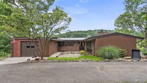 1451 Keystone St, Natrona, PA 15065