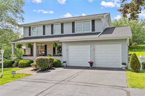5 Robin Dr, Strabane, PA 15301