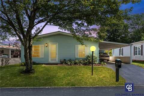 242 Ridge Ln, Murrysville, PA 15668