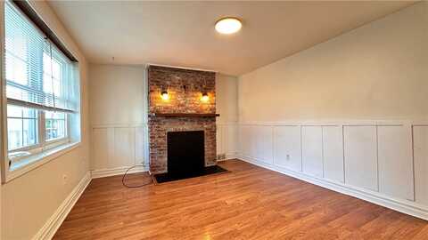 320 Edith St, Duquesne, PA 15211
