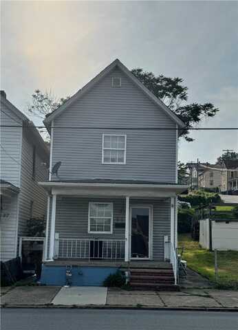99 Mckean Ave, Donora, PA 15033