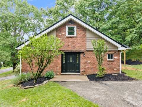 79 Lynn Ln, Allegheny Twp - WML, PA 15656