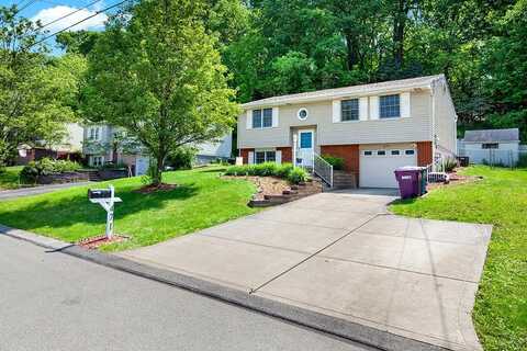 471 Tivoli Rd, Plum, PA 15239