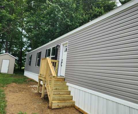 148 Roundtop Circle, Scottdale, PA 15683