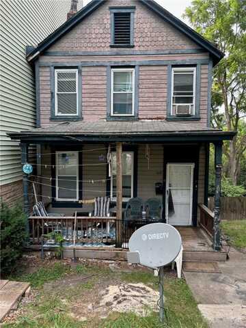1602 Forsythe St, Shadeland, PA 15212