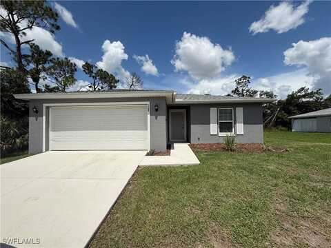 208 Ravenswood Boulevard, Port Charlotte, FL 33954