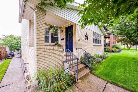 532 Perry Avenue, Greensburg, PA 15601
