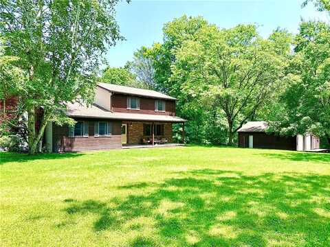 752 Covered Bridge Road, Wilmington Twp, PA 16156