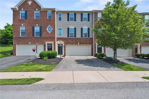 1006 Grey Fox Cir, Bridgeville, PA 15017
