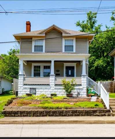 766 6th St, Beaver, PA 15009