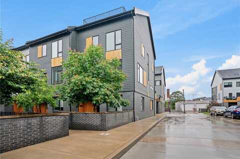 5523 Butler St, Lawrenceville, PA 15201