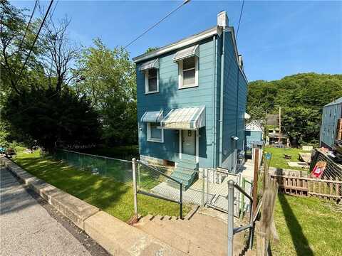 3004 Wadlow St, Shadeland, PA 15212