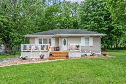 1433 Johnson St, Union, PA 16101