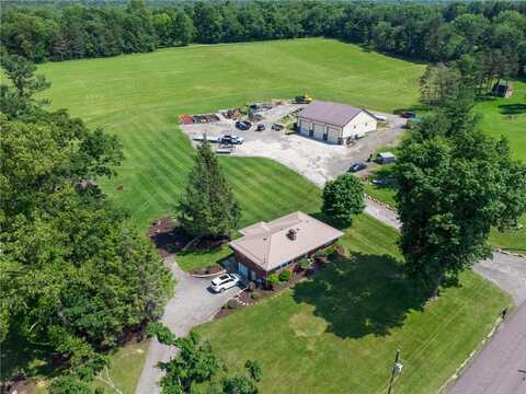 234 Ankney Hill Rd, Mount Pleasant, PA 15610