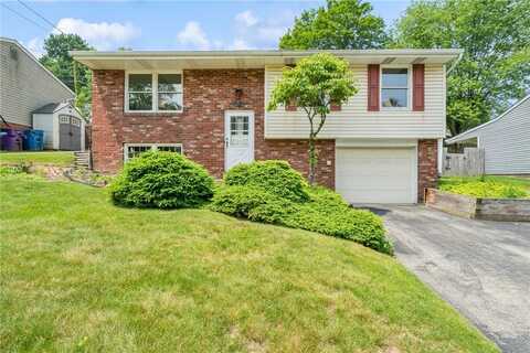 520 Malabar Dr, Plum, PA 15239