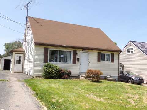 2042 Madison St, Hermitage, PA 16148