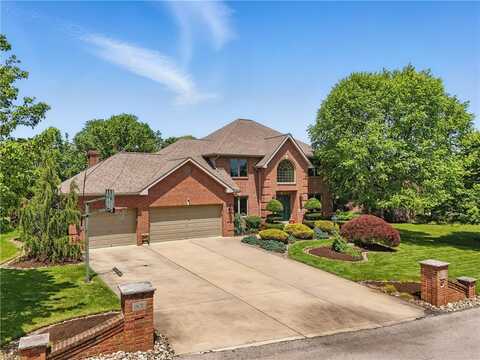 807 Rembrandt Cir, Hempfield Twp - WML, PA 15642