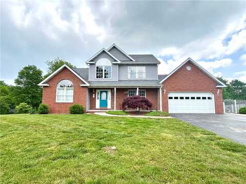 121 Cardinal Drive, Franklin, PA 16201