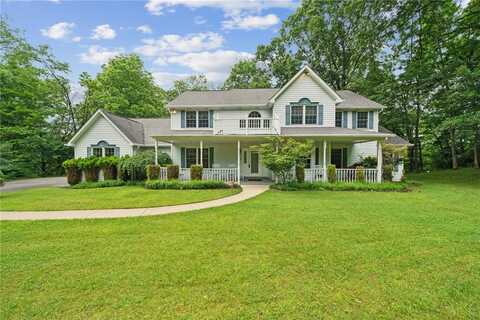 4751 Millstream Ct, Murrysville, PA 15668
