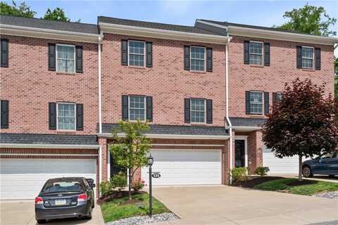 135 Lenox Dr, Findlay Twp, PA 15126