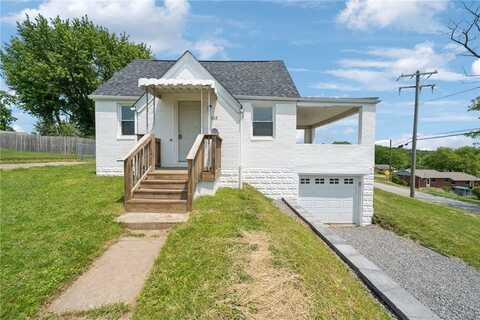303 Sinclair St, New Kensington, PA 15068
