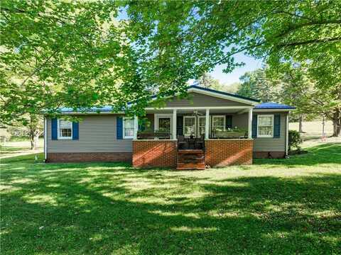 228 Sunset Drive, North Sewickley, PA 15010
