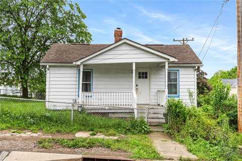 695 Penn Ave, Washington, PA 15301