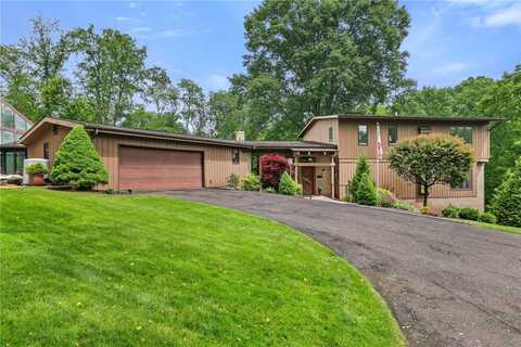 2370 MORROW ROAD, Upper Saint Clair, PA 15241