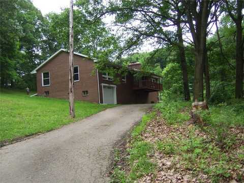 1082 N Boundary Rd, Cranberry Twp, PA 16066