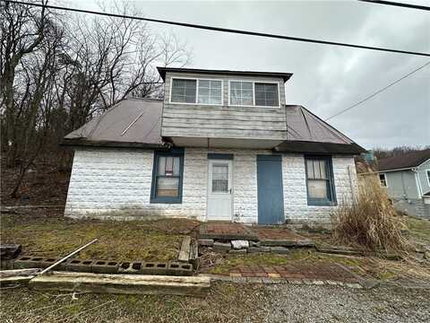 1028 Mueller St, Derry, PA 15044