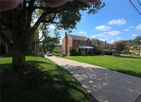 1016 Dallett Rd, Whitehall, PA 15227