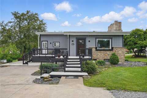 1182 W Laurel Cir, Mount Pleasant, PA 15666