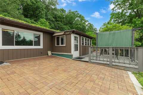 1369 Old Pulaski Rd, Neshannock Twp, PA 16105