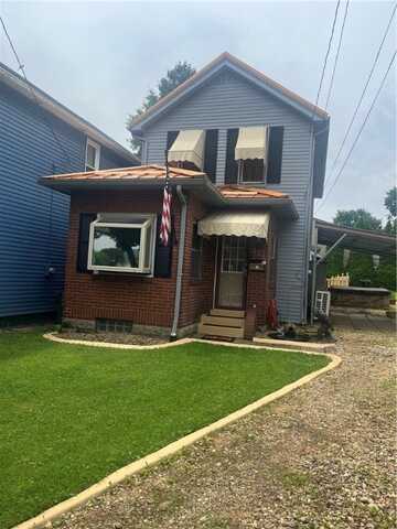 223 Hoeveler, Springdale, PA 15144