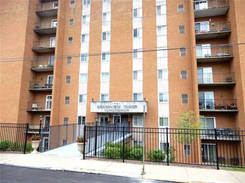 1001 Grandview Ave, Bridgeville, PA 15017