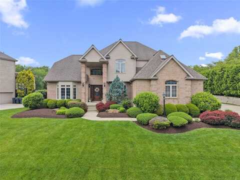 204 Pine Cone Ct, Pine Grv Mls, PA 15090